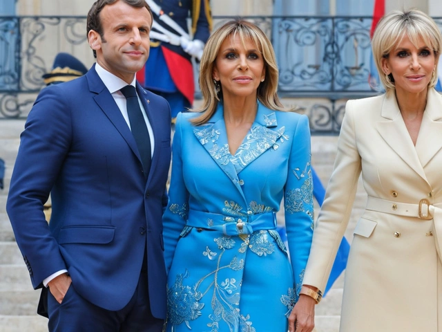 Primeira-Dama do Brasil Janja da Silva é Recebida por Macron e sua Esposa em Paris em Visita Oficial